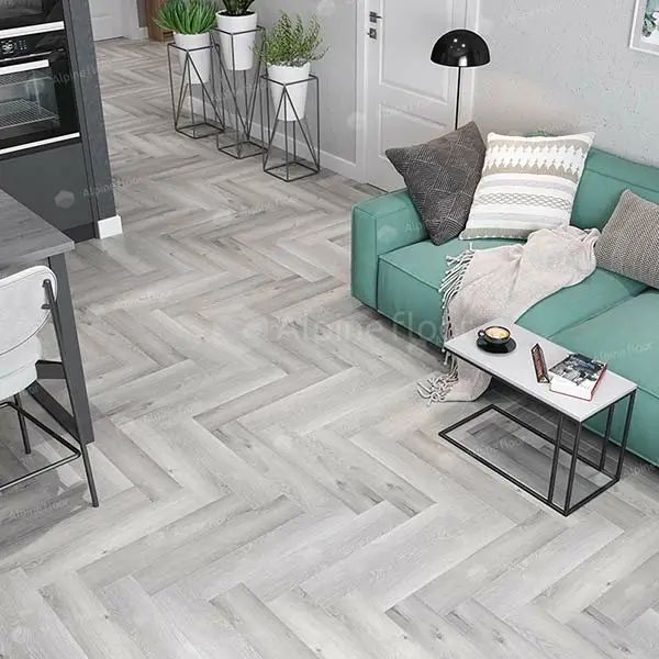 LVT Плитка Alpine Floor Parquet 2.5/43 4V ECO 16-18 Дуб Лейтена 590x118