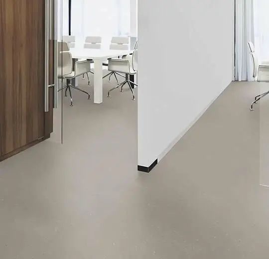 Линолеум Forbo Surestep Star 176772 Cement (рулон: 2x25=50 м2)