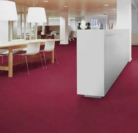 Линолеум Forbo Surestep Laguna 181972 Magenta (рулон: 2x25=50 м2)