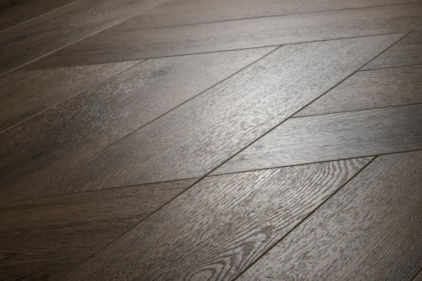 LVT Ламинат Aquafloor Parquet Chevron Glue 2.5/43 4V AF2559PGCh 553.7x130.5