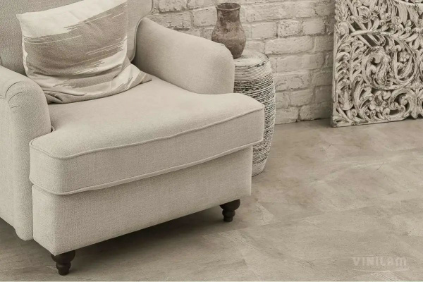 LVT Ламинат Vinilam Ceramo XXL Stone Glue 2.5/43 4V 61603 Бетонная Смесь 950x480