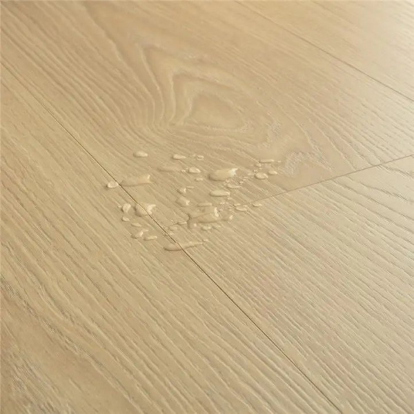 Ламинат Quick-Step Classic Plus Hydro CLH4094 Дуб светлый натуральный премиум 32 класс 8 мм