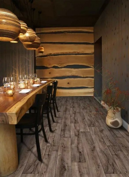 Линолеум Ideal Ultra Cracked Oak 2 (рулон: 4x20.3=81.2 м2)