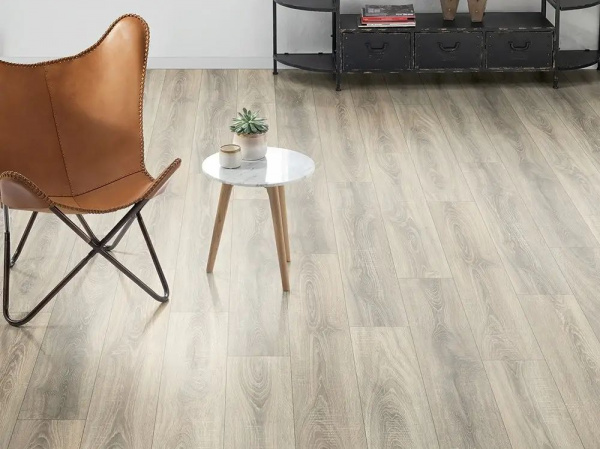 Ламинат Egger Pro Classic CP EPL036 Дуб Бардолино Серый 33 класс 8 мм