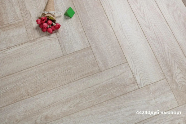 Ламинат Kronparket Herringbone 44240 Дуб Ньюпорт 34 класс 12 мм
