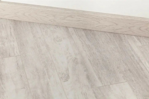 Ламинат Bonkeel Slim 8/32 4V 210 Wood 1292x116
