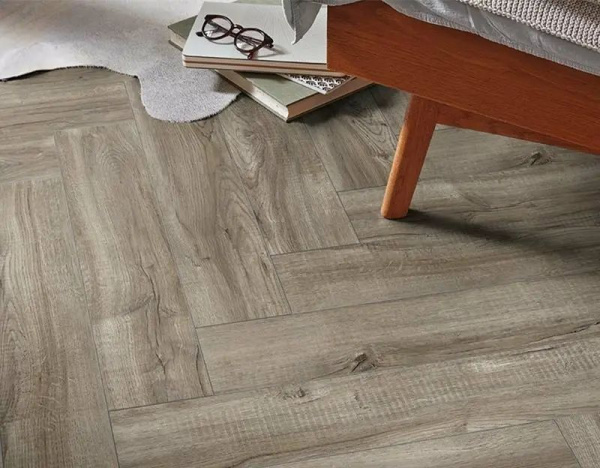 Ламинат My Floor Castle 10/33 4V MH1004 Дуб Монтело серебристый 665x133