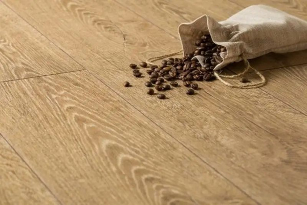 Ламинат Kronopol Gusto Aurum D3493 Safron Oak (Дуб Шафран) 33 класс 8 мм