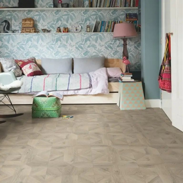 Ламинат Quick-Step Impressive Patterns Ultra IPU4141 Дуб Серый Теплый Брашированный 33 класс 12 мм