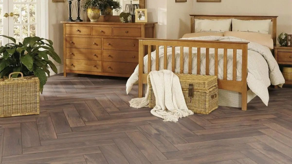 Ламинат Kronotex Herringbone D4766 Calais Oak 32 класс 8 мм