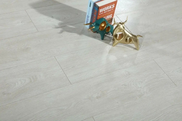 Ламинат Westerhof Maestro Super Step 2068-35 Дуб Нивель 34 класс 12 мм