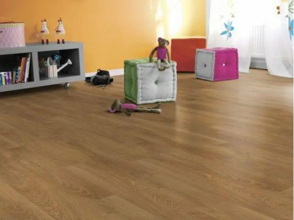 Ламинат Tarkett Woodstock Family 833 Nwooi-41M1032-8E Дуб Шервуд Медовый 33 класс 8 мм