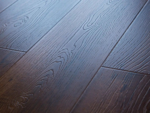 Ламинат Lamiwood Bristol Дуб Коньячный 2410 34 класс 12 мм