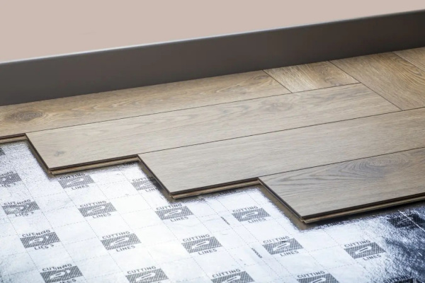 Ламинат Alsafloor Herringbone 12/33 4V 535 Amarante 644x143