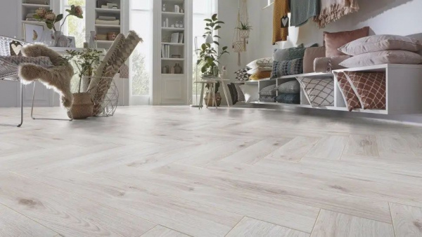 Ламинат Kronotex Herringbone D3516 Дуб Бордо 32 класс 8 мм