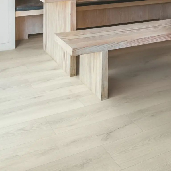 Ламинат Quick-Step Classic Plus Hydro CLH5786 Дуб пепельный серый 32 класс 8 мм