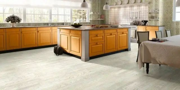 Ламинат Clix Floor Plus Extra CPE4066 Дуб Селект 33 класс 8 мм