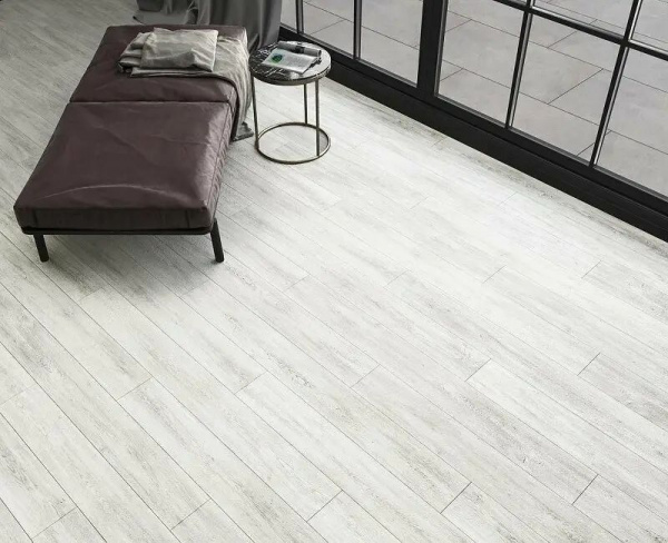 Ламинат AGT Armonia Slim Prk 303S Дуб Минори 32 класс 8 мм