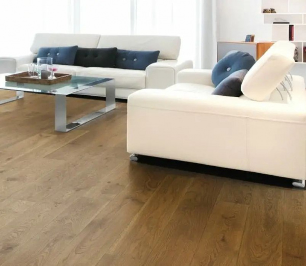 Паркетная доска Karelia Essence Дуб 4 Story 138 Grain Brown 2G 1116x138x14