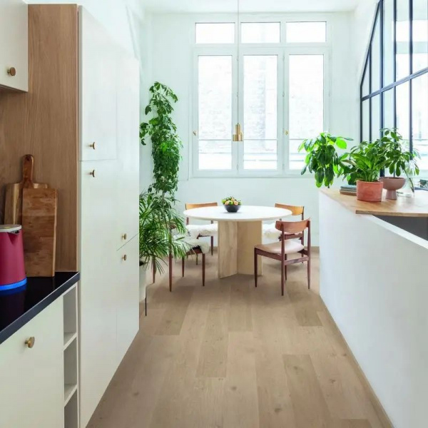 LVT Плитка Quick-Step Alpha Vinyl Blos Base 4/33 4V AVSPT 40322 Дуб Береговой песчаный 1251x189