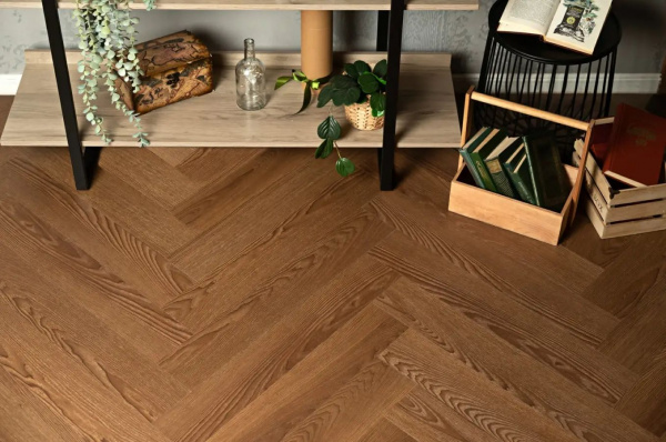 ISOCORE Ламинат Vinilam Parquet Herringbone 6.5/43 4V IS11200 Паркет Винсент 720x120