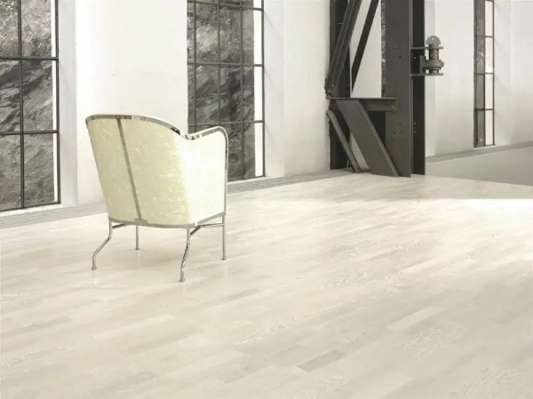 Паркетная доска Tarkett (Таркетт) Salsa Art 550050015 Ash White Pearl Br 2283x194x14