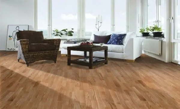 Паркетная доска Tarkett (Таркетт) Samba WSMBA-OAKHNCLST117 WSMBA-OAKHNCLST117 Дуб Медовый 3-х полосная 1123x194x14