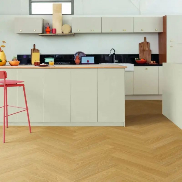 LVT Плитка Quick-Step Alpha Vinyl Ciro 6/33 4V AVHBU 40360 Дуб Чистый медовый 630x126