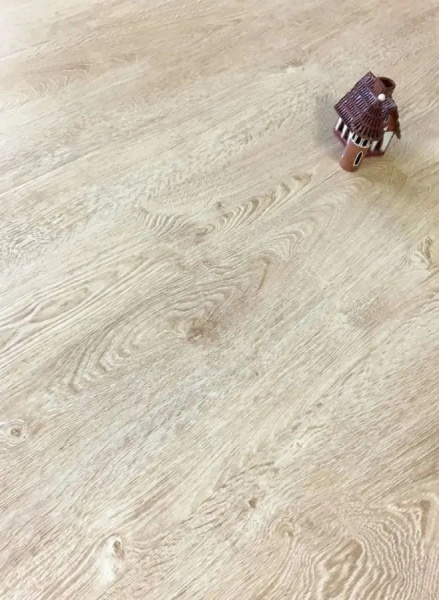 Ламинат Mostflooring Brilliant A11703 33 класс 12 мм