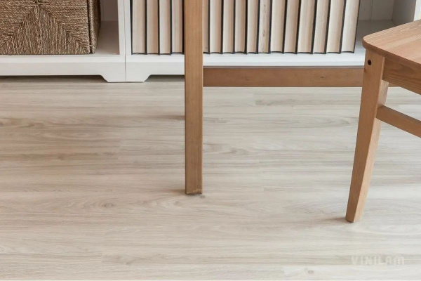 LVT Ламинат Vinilam Glue 2.5/43 4V 11003 Дуб Бург 1228x188