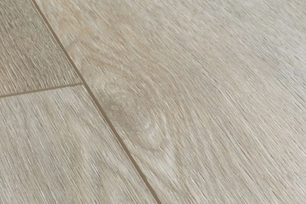 LVT Плитка Quick-Step Balance Glue Plus 2.5/33 4V BAGP40053 Серо-Бурый Шелковый Дуб 1256x194