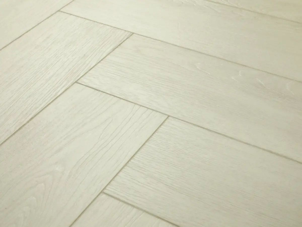 SPC Ламинат Lamiwood Venezia 5/43 4V 211 Дуб Асти 615x128