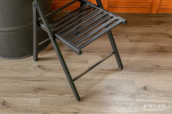 LVT Ламинат Vinilam Glue 2.5/43 4V 8838 Дуб Дамп 1228x188